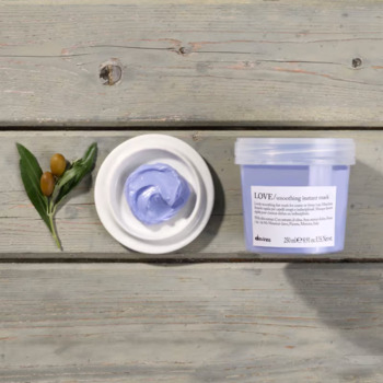 LOVE Smoothing Instant Mask - Uhladzujúca maska na vlasy
